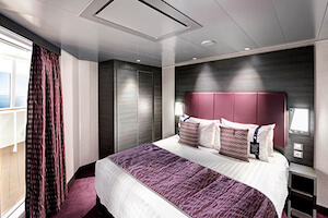 Grand Suite Aurea with Whirlpool Grand Suite Aurea with Whirlpool