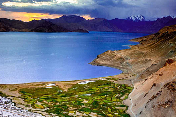 Leh & Ladakh, Beyond the Ordinary Leh & Ladakh, Beyond the Ordinary