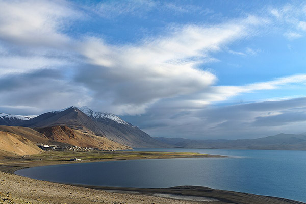 Leh & Ladakh, Beyond the Ordinary Leh & Ladakh, Beyond the Ordinary